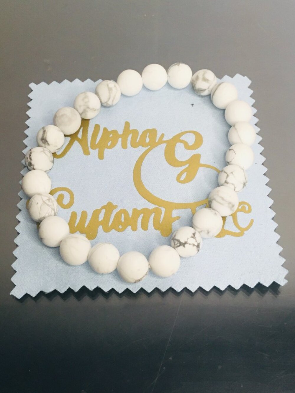 Pure Calm – White Howlite Healing Bracelet